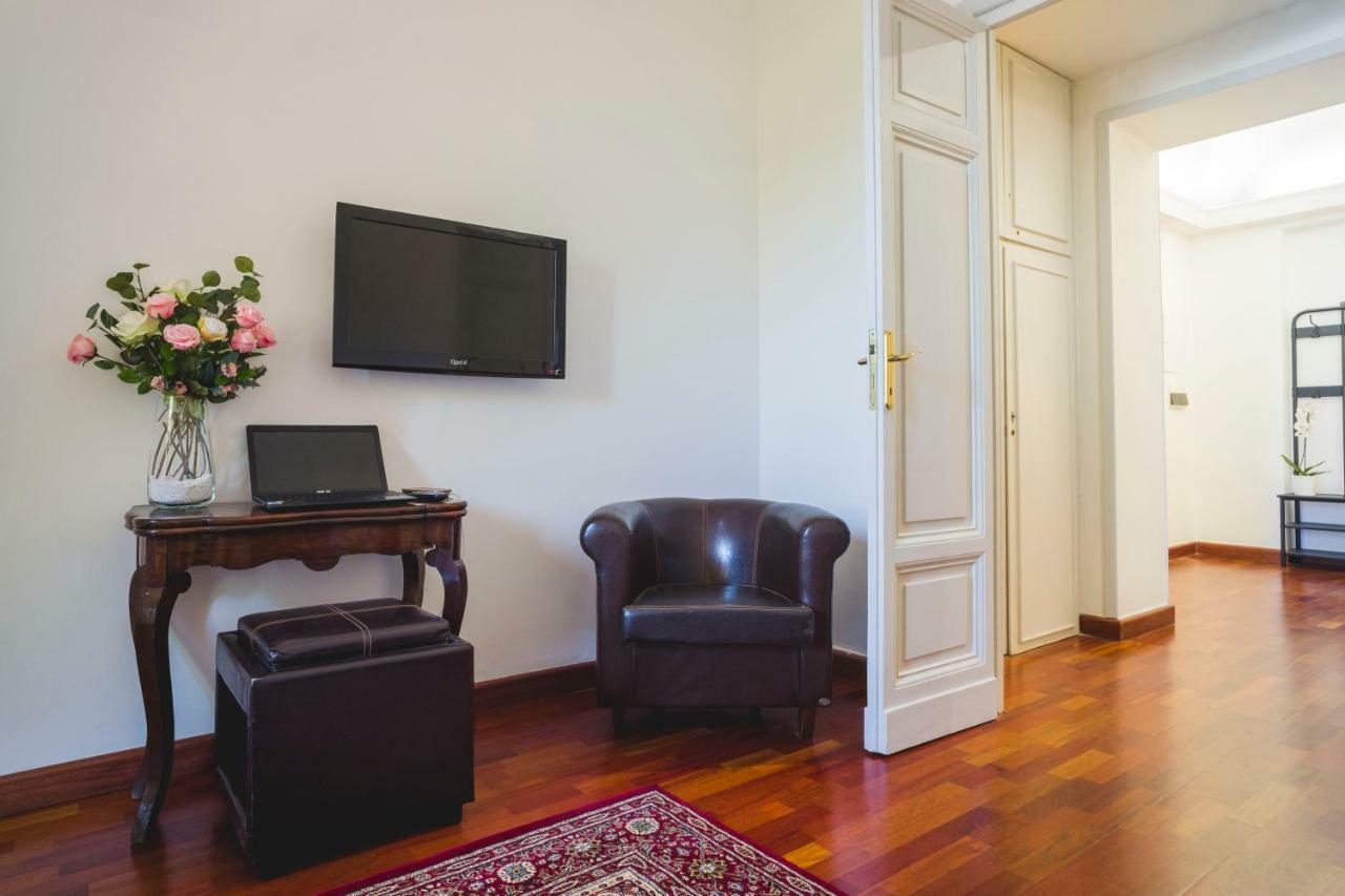 Leonardo Suite Navona Ρώμη Εξωτερικό φωτογραφία
